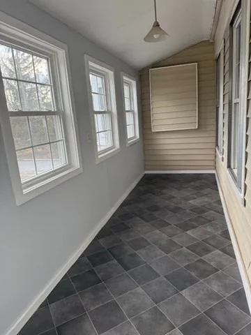 3 bed, 1 bath apartment for rent at 12 Mayhew St Unit 2nd floor, Hopkinton — photo 10 of 19