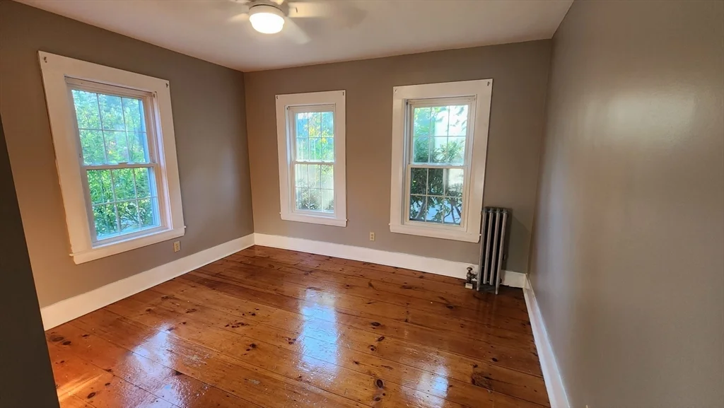 2 bed, 1 bath apartment for rent at 12 Mayhew Unit 1, Hopkinton — photo 9 of 12