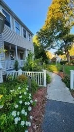 2 bed, 1 bath apartment for rent at 12 Mayhew Unit 1, Hopkinton — photo 3 of 12