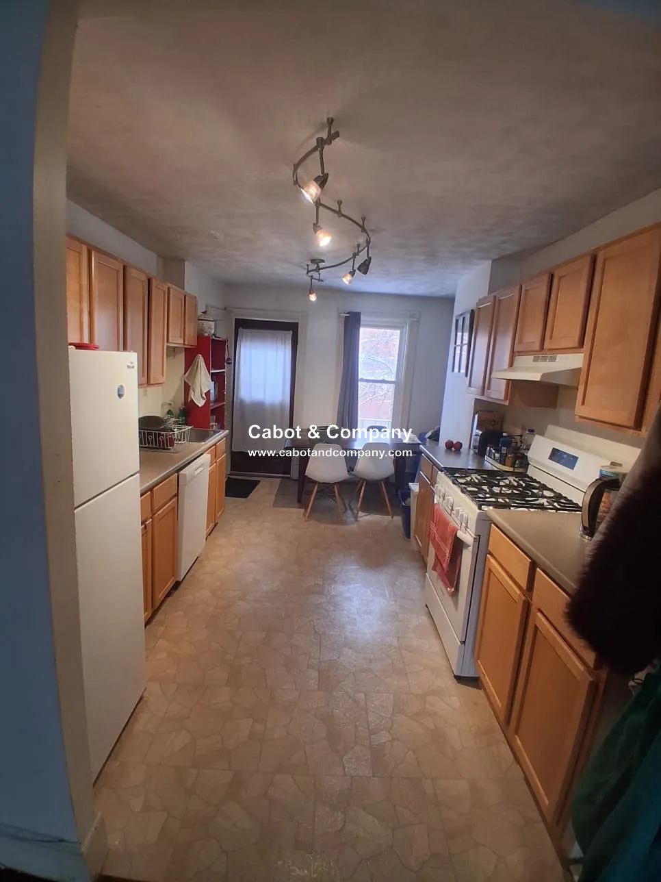 2 bed, 1 bath apartment for rent at 12 Mead St Unit 2A, Allston — photo 3 of 6