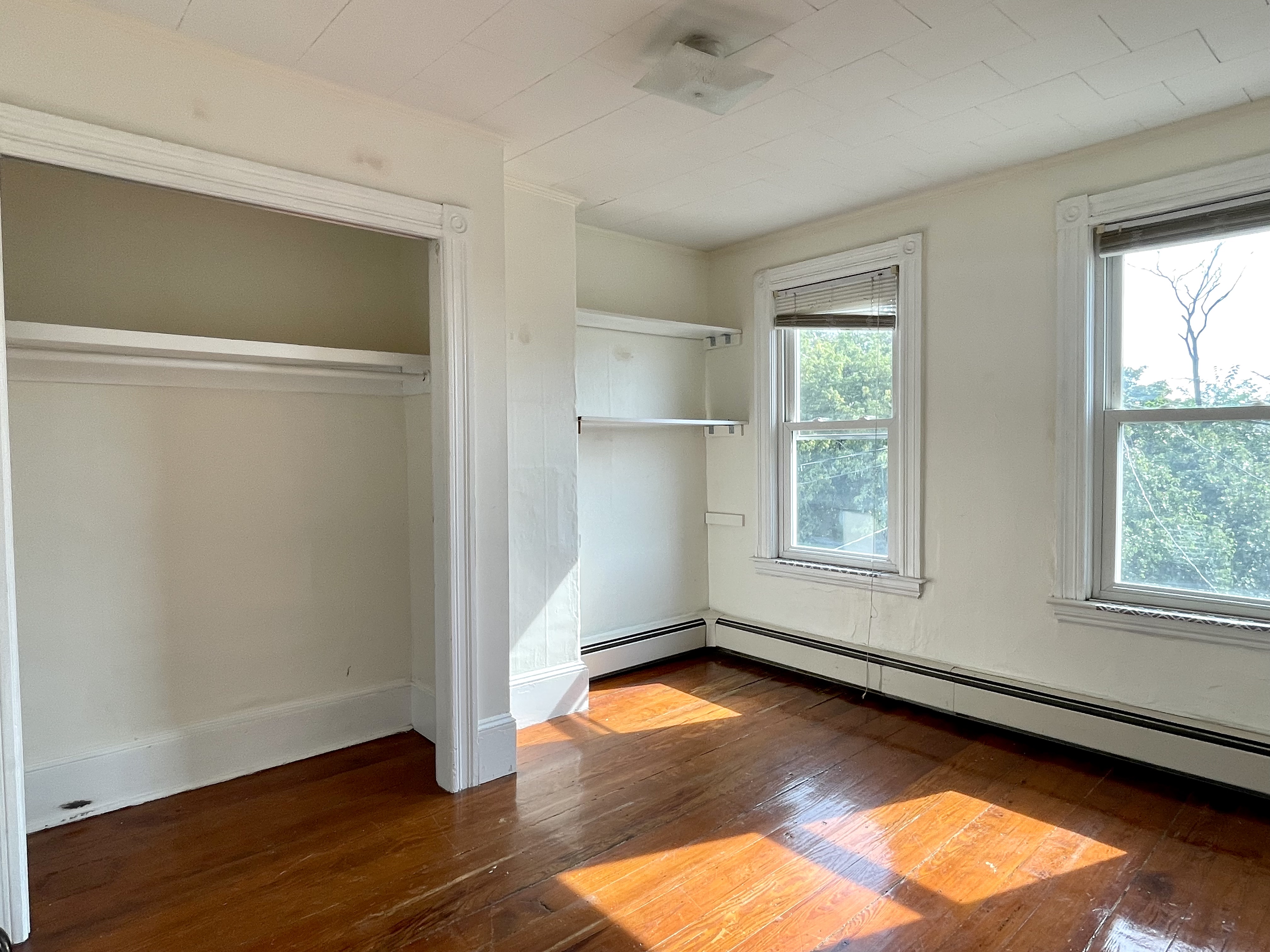 2 bed, 1 bath apartment for rent at 12 Mead St Unit 3A, Lower Allston — photo 6 of 13