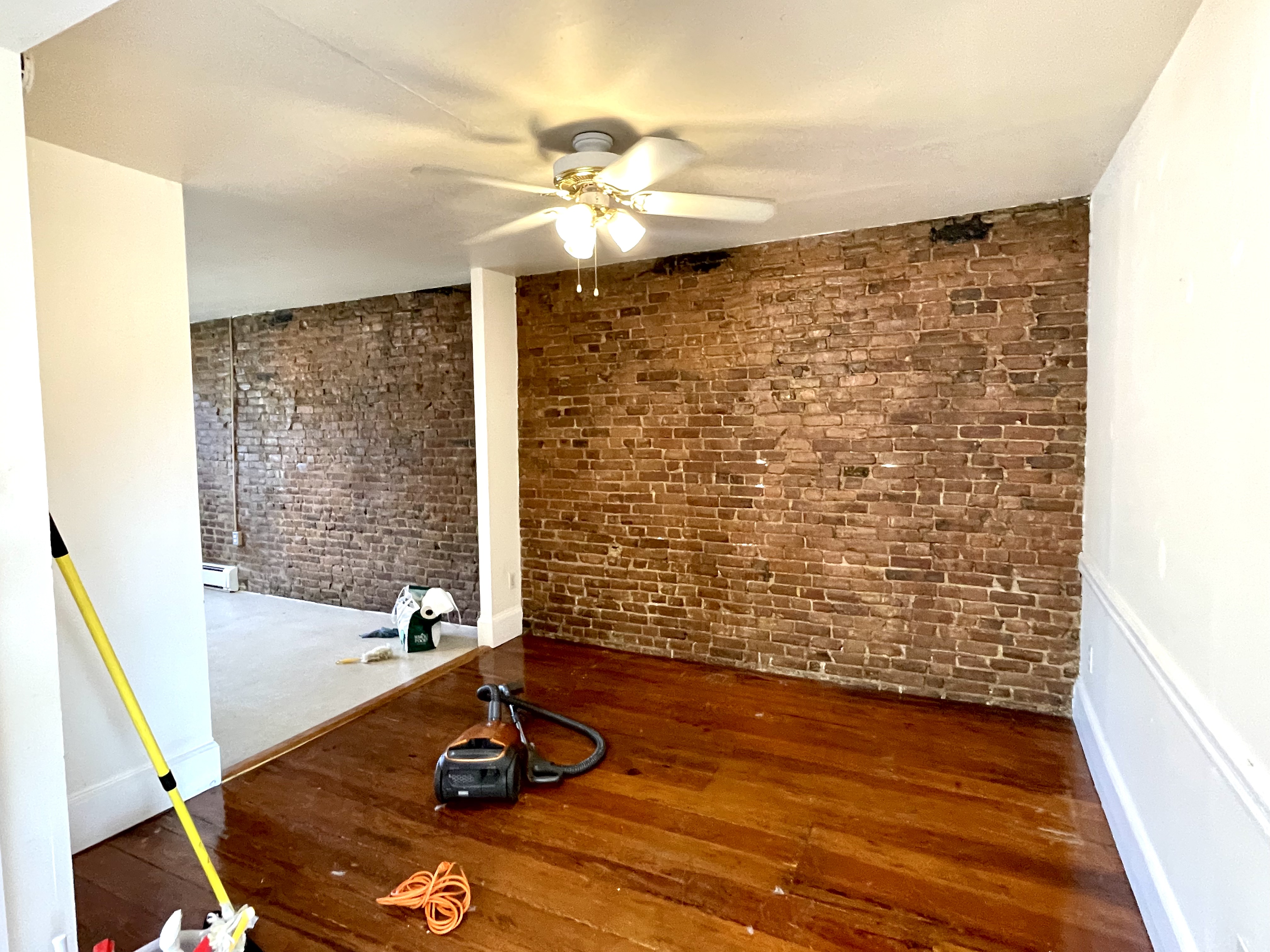 2 bed, 1 bath apartment for rent at 12 Mead St Unit 3A, Lower Allston — photo 10 of 13