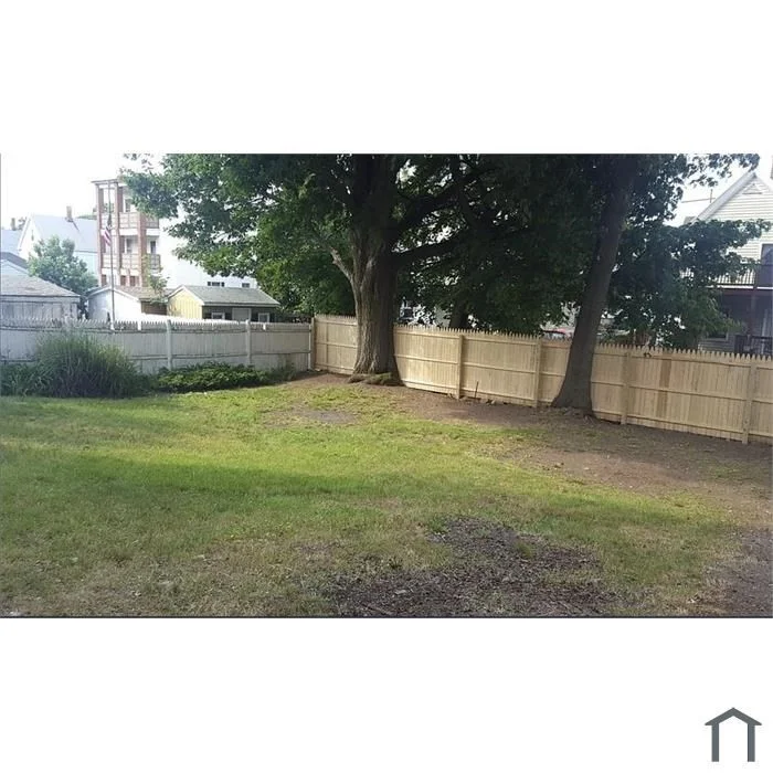 2 bed, 1 bath apartment for rent at 12 Milton Unit 2, Lynn — photo 2 of 5
