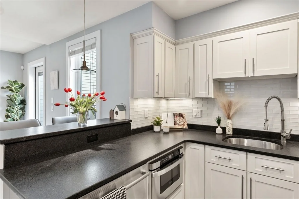 2 bed, 2 bath apartment for rent at 12 Mohawk St Unit 9, South Boston — photo 5 of 35