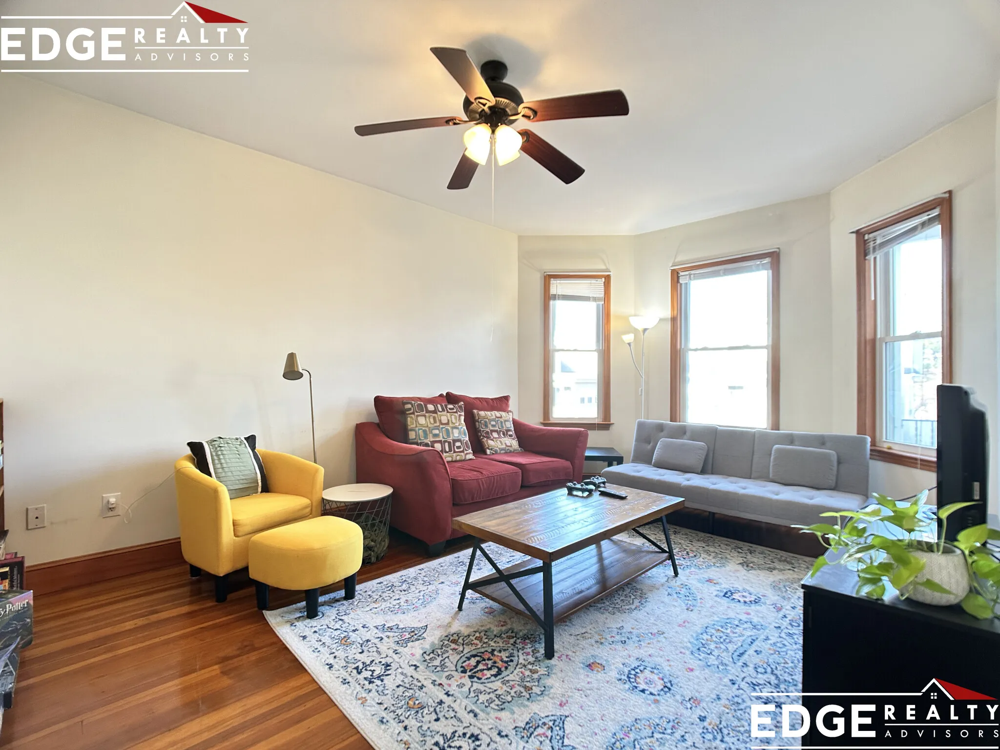 3.5 bed, 1 bath apartment for rent at 12 Montcalm Ave Unit 1, Brighton — photo 2 of 7