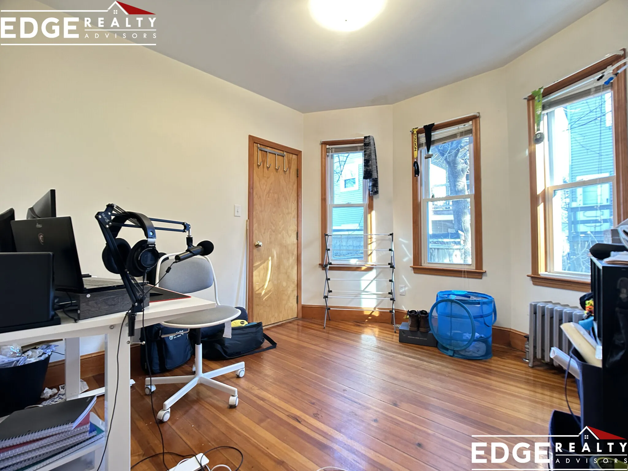 3.5 bed, 1 bath apartment for rent at 12 Montcalm Ave Unit 1, Brighton — photo 3 of 7