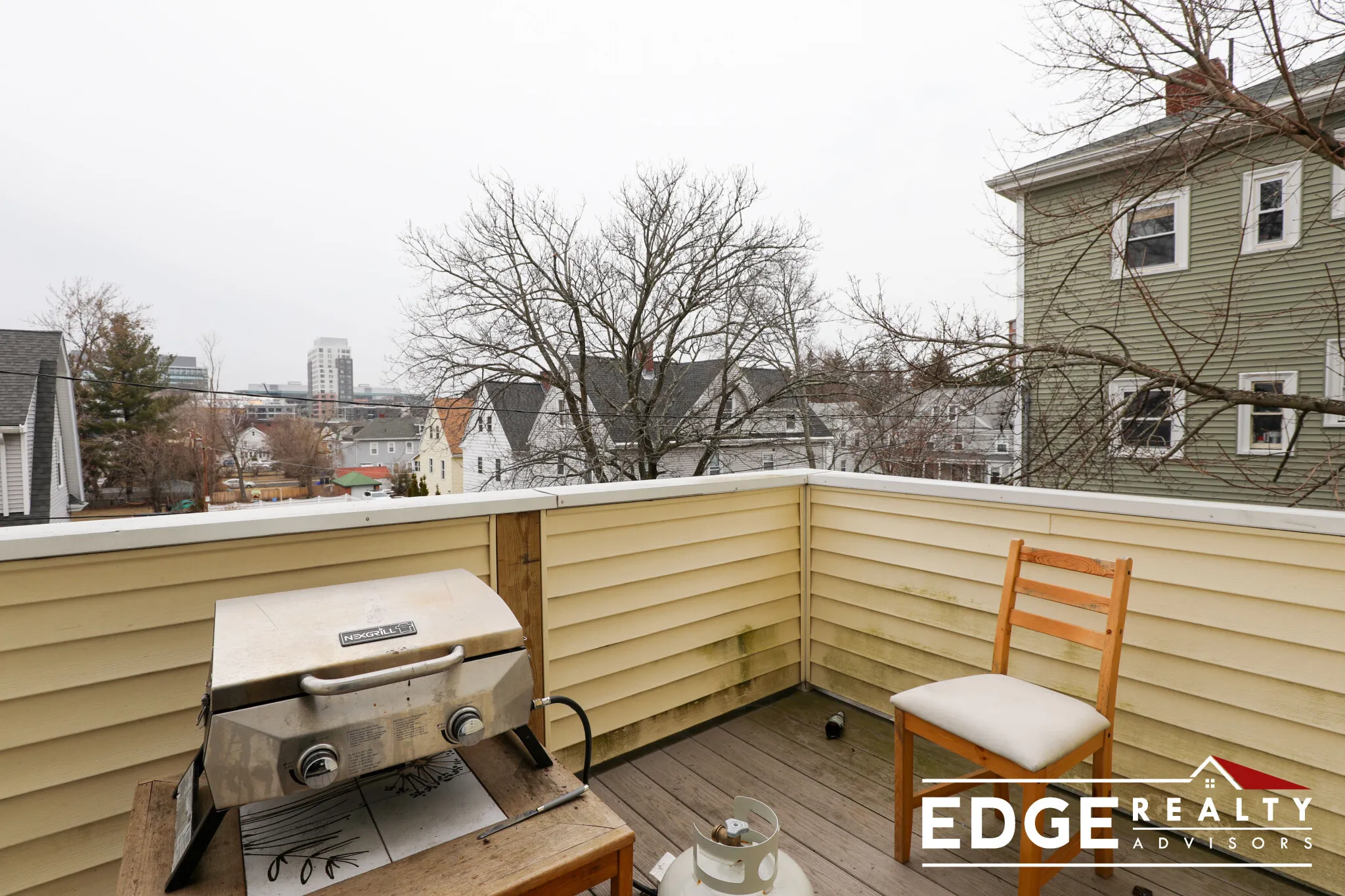 3.5 bed, 1 bath apartment for rent at 12 Montcalm Ave Unit 2, Oak Square — photo 12 of 12