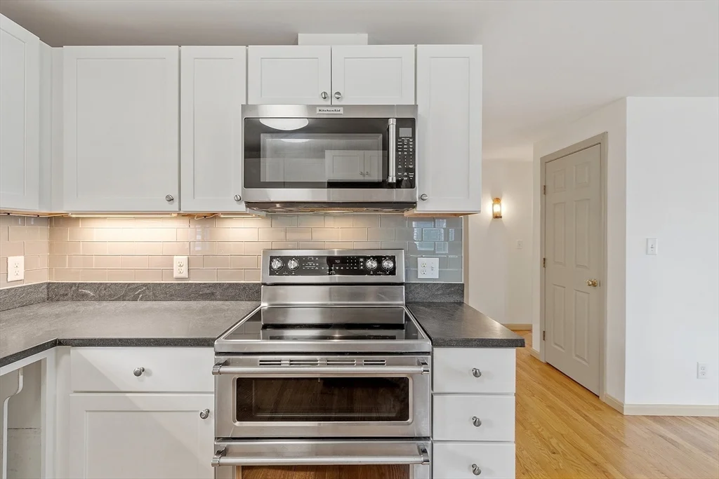 2 bed, 1 bath apartment for rent at 12 Morse Ct Unit 1, Manchester — photo 12 of 28