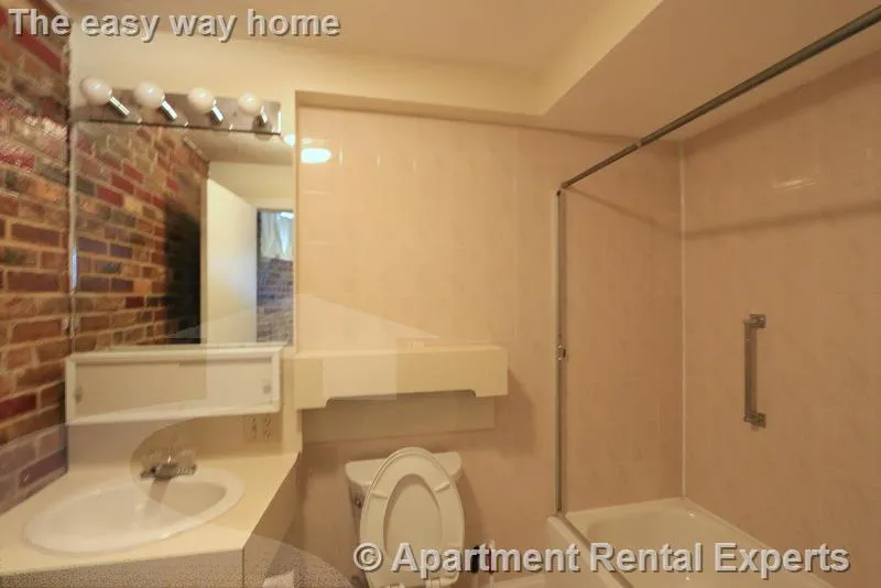 1 bed, 1 bath apartment for rent at 12 Mount Auburn St Unit 2, Harvard Square — photo 12 of 14