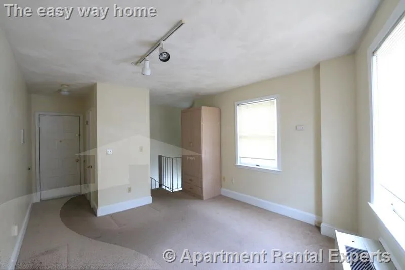 1 bed, 1 bath apartment for rent at 12 Mount Auburn St Unit 2, Harvard Square — photo 7 of 14