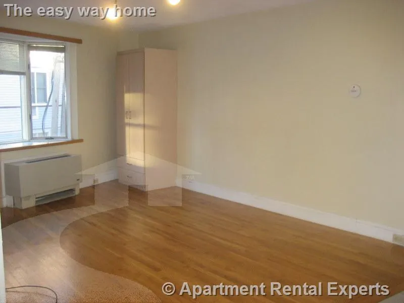 Studio bed, 1 bath apartment for rent at 12 Mount Auburn St Unit 5, Harvard Square — photo 3 of 6
