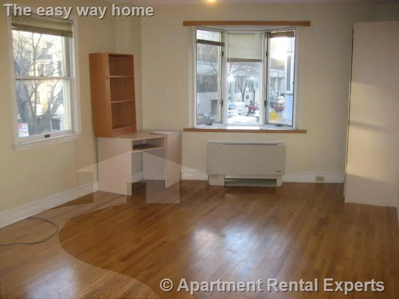 Studio bed, 1 bath apartment for rent at 12 Mount Auburn St Unit 5, Harvard Square — photo 4 of 6