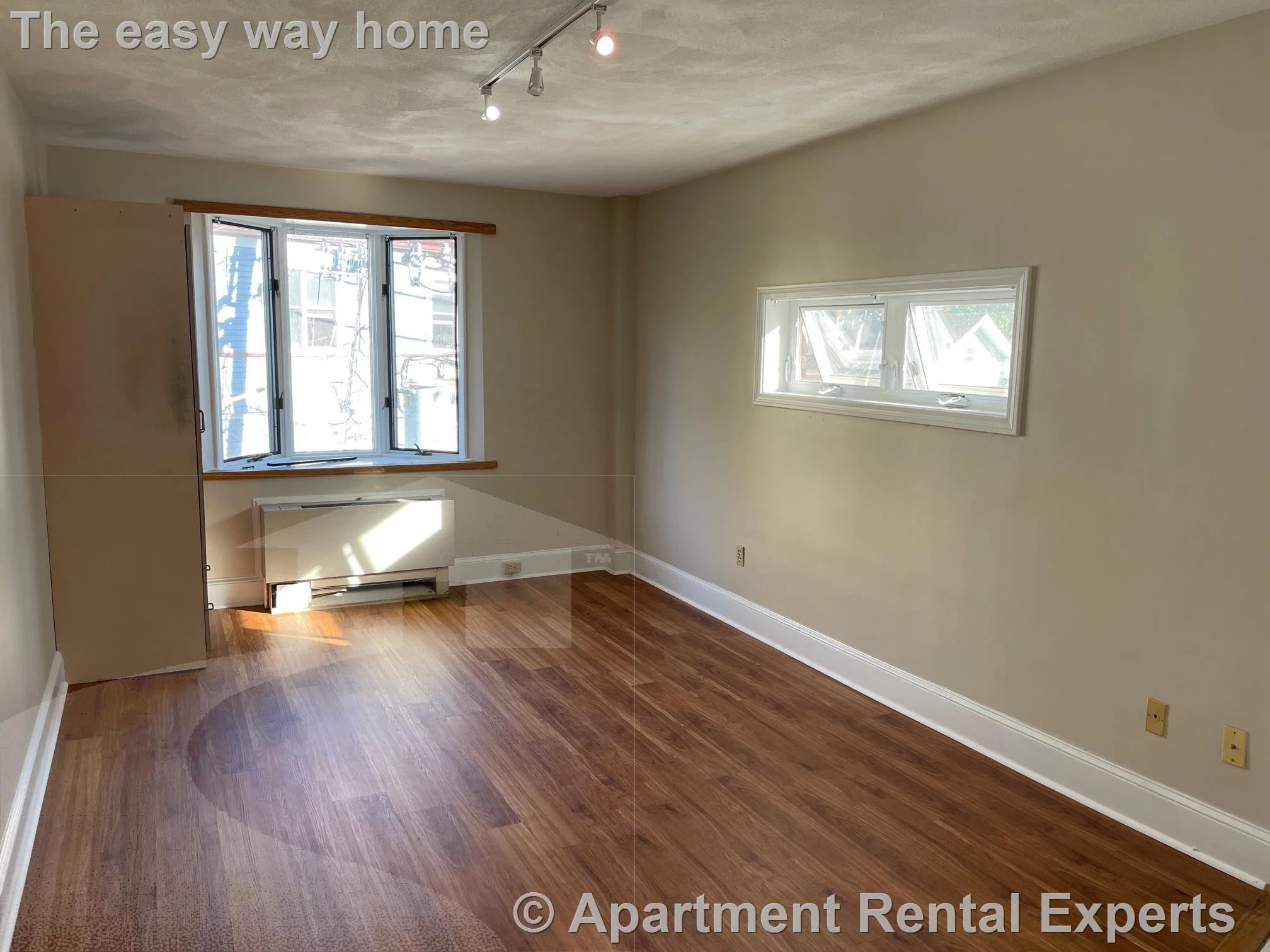 Studio bed, 1 bath apartment for rent at 12 Mount Auburn St Unit 9, Harvard Square — photo 3 of 4