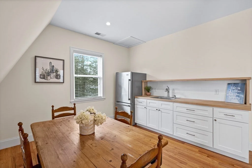 7 bed, 3 bath apartment for rent at 12 Mt Pleasant St Unit 12, Winchester Highlands — photo 28 of 41