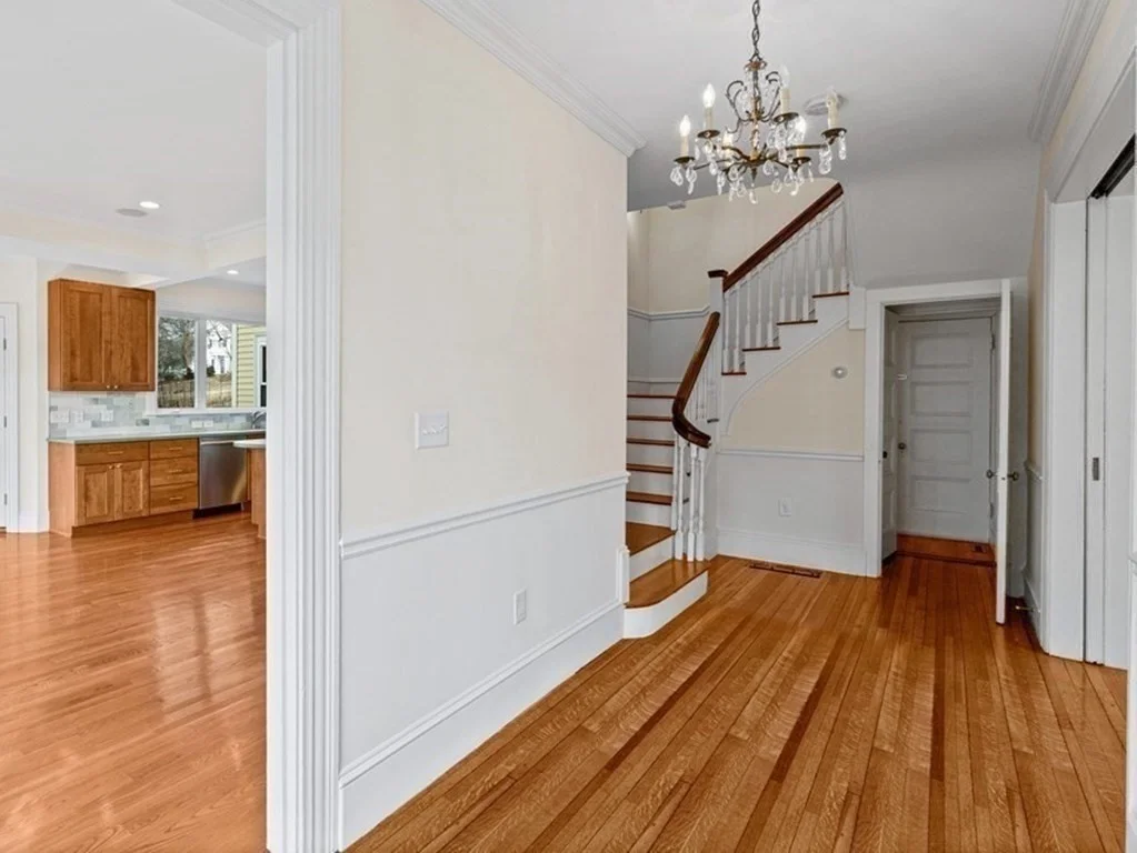 7 bed, 3 bath apartment for rent at 12 Mt Pleasant St Unit 12, Winchester Highlands — photo 3 of 41
