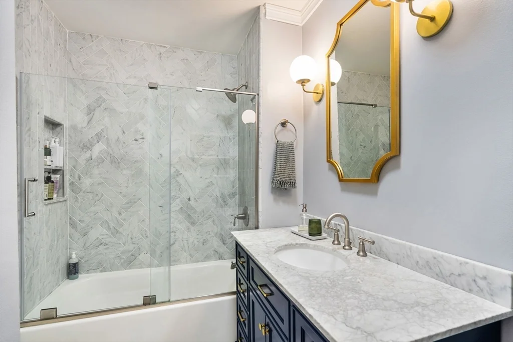 2 bed, 2 bath apartment for rent at 12 Mystic St Unit 3, Charlestown — photo 6 of 9