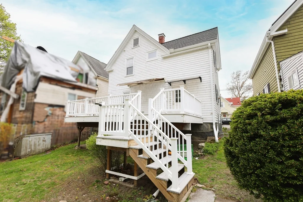 3 bed, 1 bath apartment for rent at 12 Nelson St , Ma 02169, Quincy — photo 38 of 41