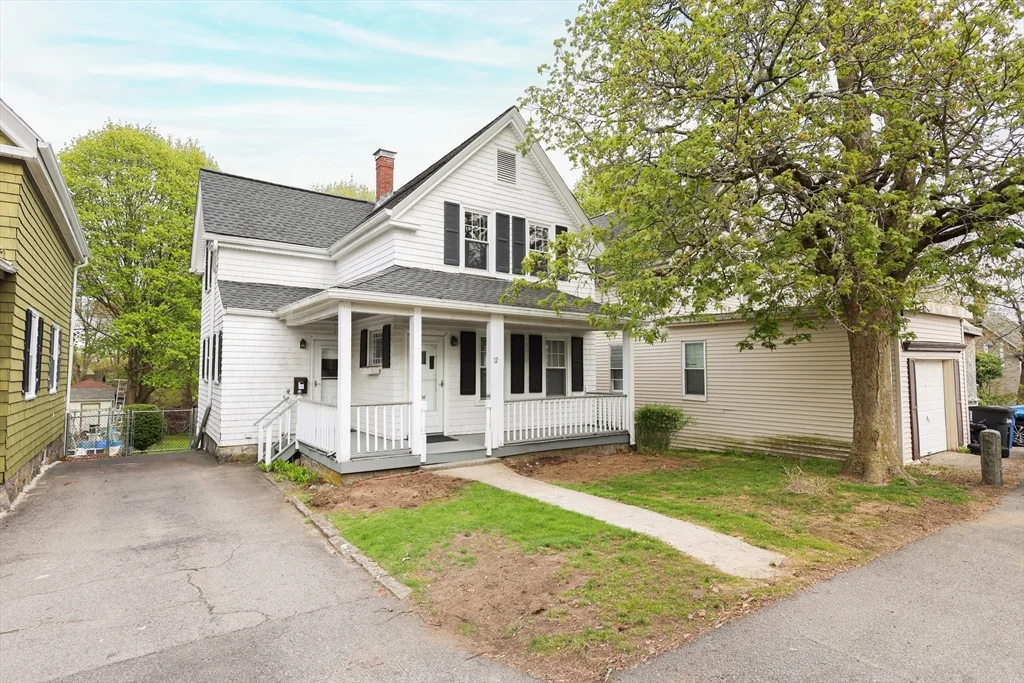 3 bed, 1 bath apartment for rent at 12 Nelson St , Ma 02169, Quincy — photo 1 of 41