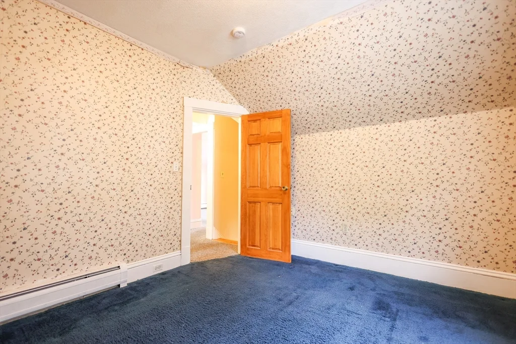3 bed, 1 bath apartment for rent at 12 Nelson St , Ma 02169, Quincy — photo 20 of 41