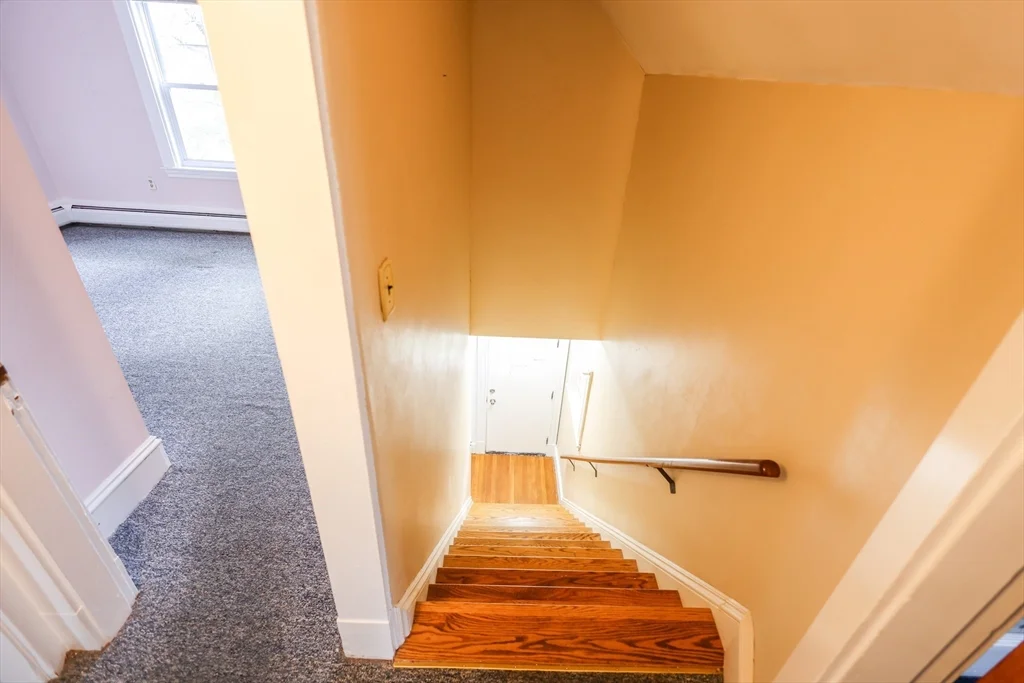 3 bed, 1 bath apartment for rent at 12 Nelson St , Ma 02169, Quincy — photo 35 of 41