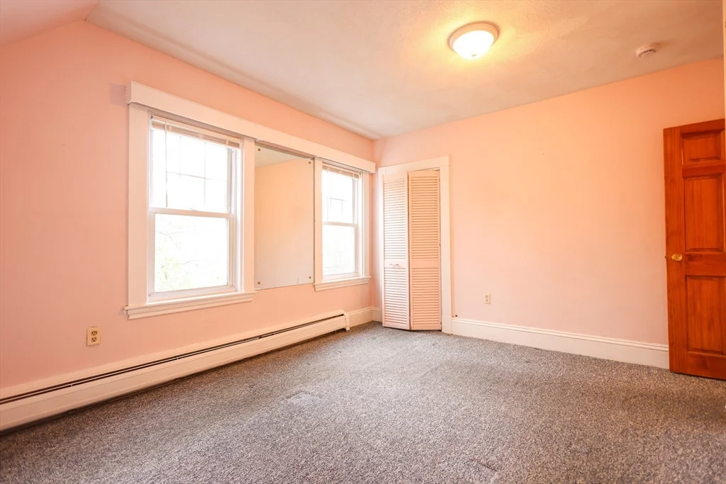 3 bed, 1 bath apartment for rent at 12 Nelson St , Ma 02169, Quincy — photo 32 of 41