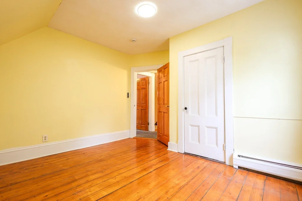 3 bed, 1 bath apartment for rent at 12 Nelson St , Ma 02169, Quincy — photo 27 of 41