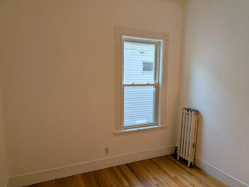 4 bed, 2 bath apartment for rent at 12 Newbern Ave Unit 1, Tufts University — photo 17 of 20