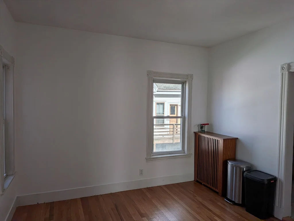 4 bed, 2 bath apartment for rent at 12 Newbern Ave Unit 1, Tufts University — photo 14 of 20