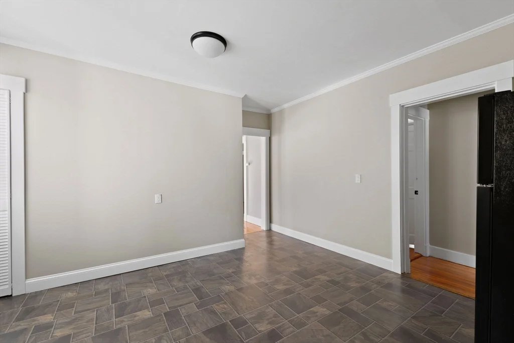 3 bed, 1 bath apartment for rent at 12 North St Unit 1, Fairhaven — photo 10 of 32