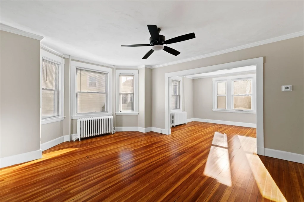 3 bed, 1 bath apartment for rent at 12 North St Unit 1, Fairhaven — photo 14 of 32