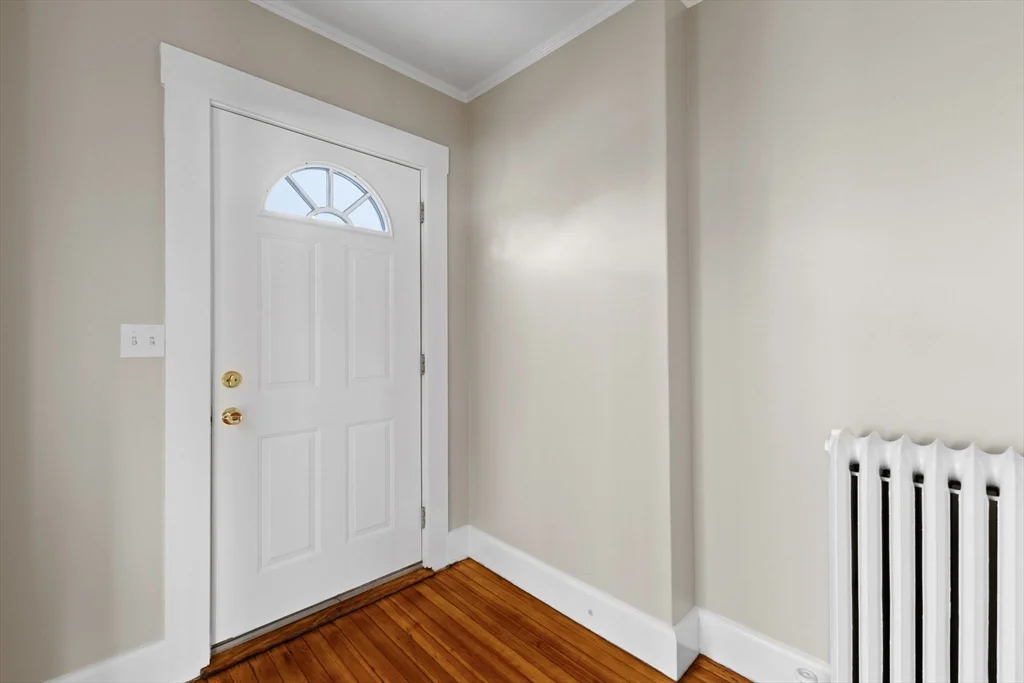 3 bed, 1 bath apartment for rent at 12 North St Unit 1, Fairhaven — photo 31 of 32