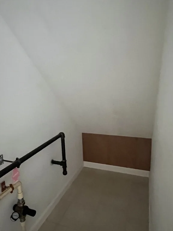3 bed, 2 bath apartment for rent at 12 North St Unit 12, South Hadley — photo 22 of 25