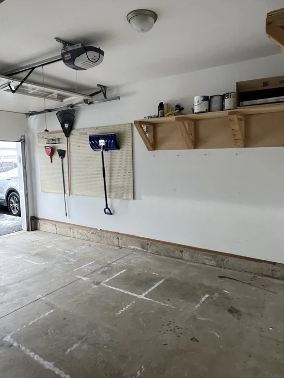 3 bed, 2 bath apartment for rent at 12 North St Unit 12, South Hadley — photo 21 of 25
