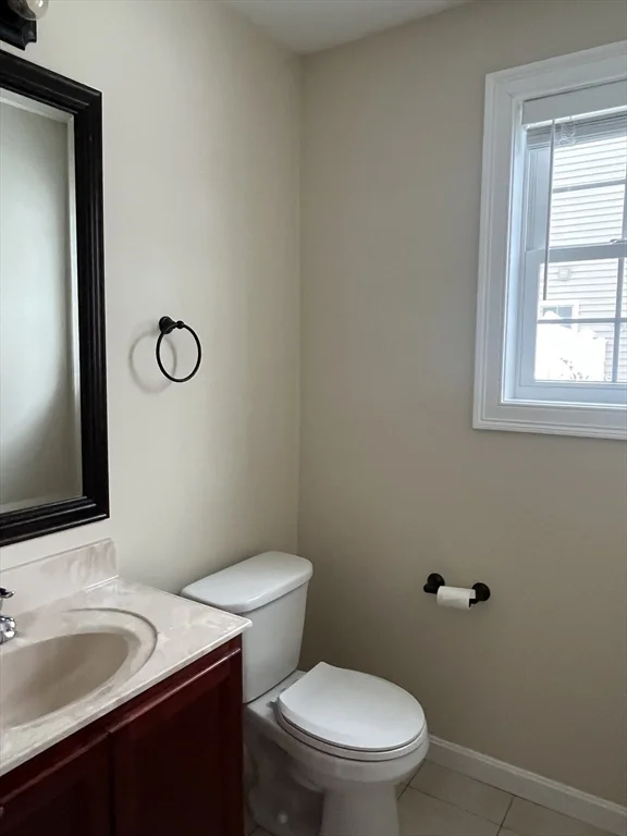 3 bed, 2 bath apartment for rent at 12 North St Unit 12, South Hadley — photo 5 of 25