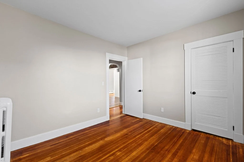 3 bed, 1 bath apartment for rent at 12 North St Unit 2, Fairhaven — photo 31 of 35