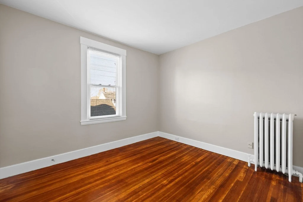 3 bed, 1 bath apartment for rent at 12 North St Unit 2, Fairhaven — photo 30 of 35