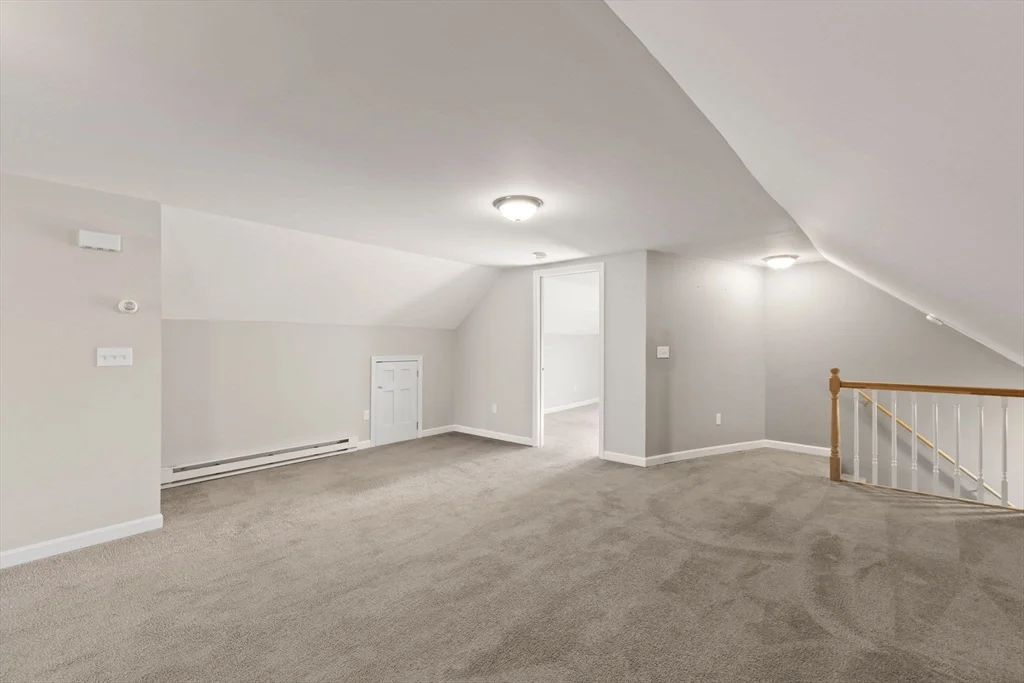 1 bed, 1 bath apartment for rent at 12 North St Unit 3, Fairhaven — photo 12 of 27