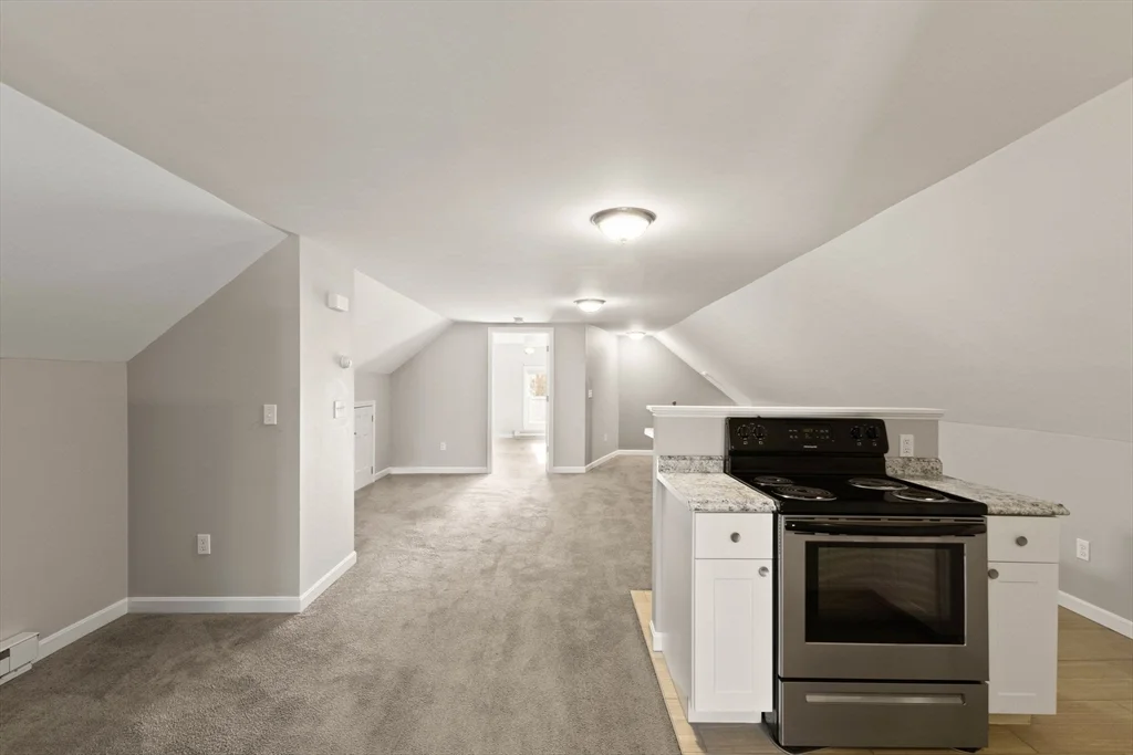1 bed, 1 bath apartment for rent at 12 North St Unit 3, Fairhaven — photo 19 of 27