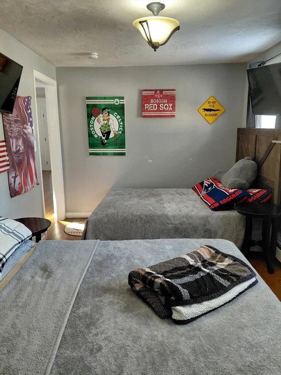 2 bed, 1 bath apartment for rent at 12 Oak Ln Unit 1, Spencer — photo 8 of 23