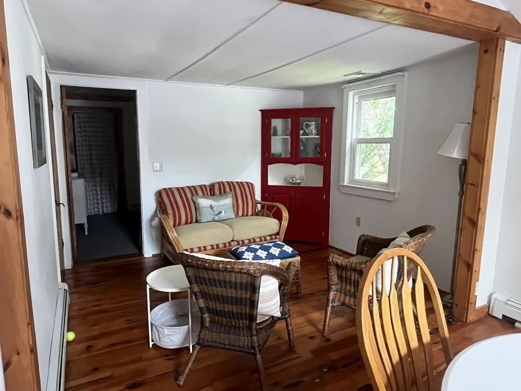 2 bed, 1 bath apartment for rent at 12 Park St Unit 1, Marshfield — photo 11 of 20