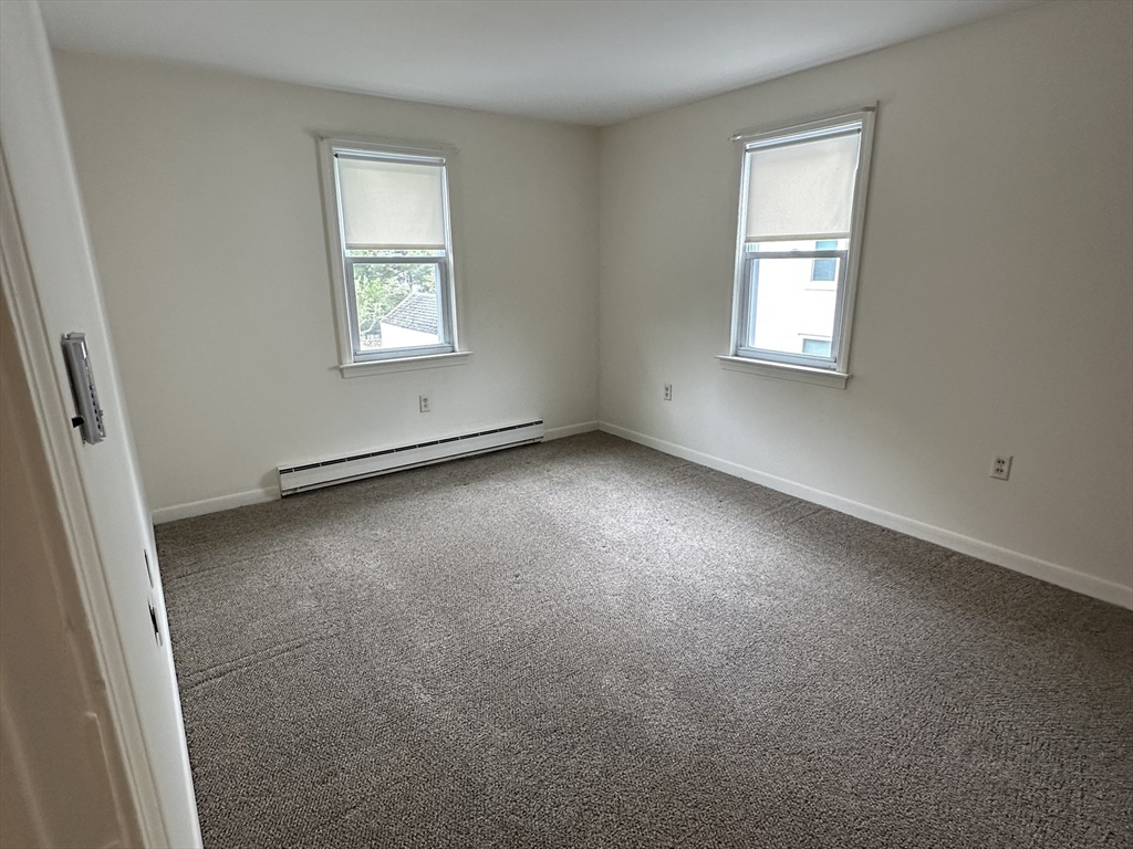 1 bed, 1 bath apartment for rent at 12 Park St Unit A, Easton — photo 10 of 14