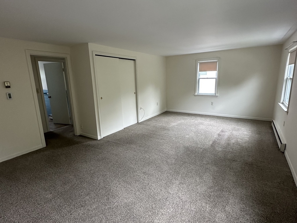 1 bed, 1 bath apartment for rent at 12 Park St Unit A, Easton — photo 6 of 14