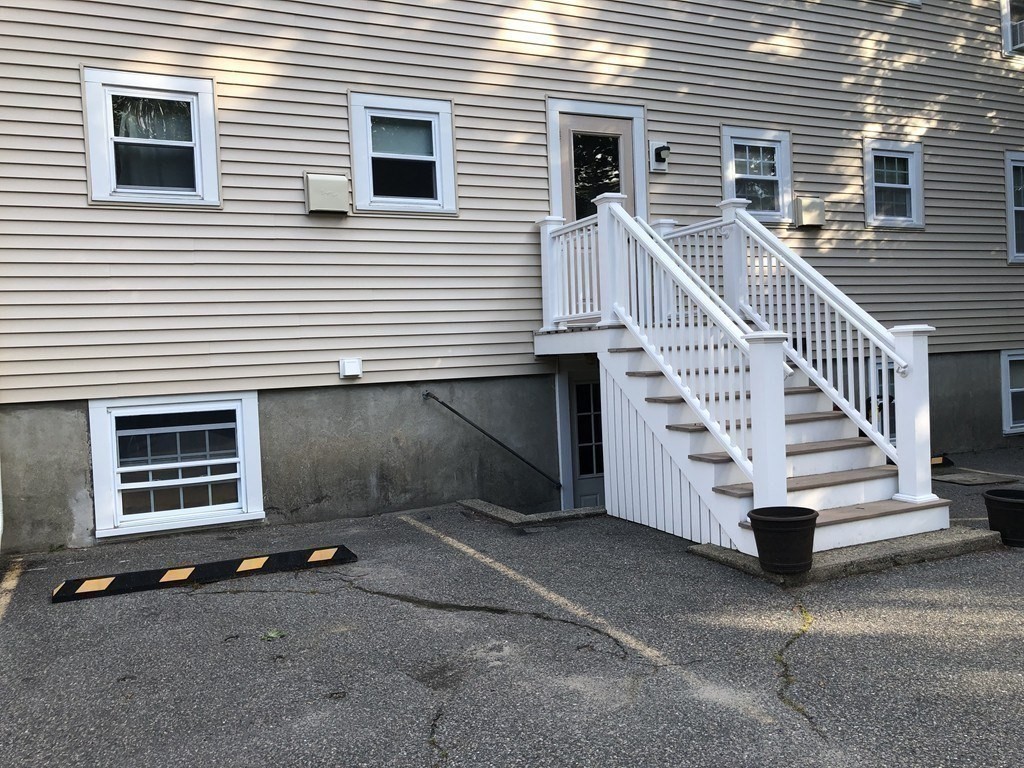 1 bed, 1 bath apartment for rent at 12 Park St Unit A, Easton — photo 5 of 14
