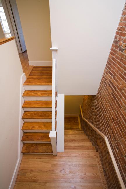 4 bed, 2 bath apartment for rent at 12 Parker Hill Ave Unit 3, Mission Hill — photo 12 of 14