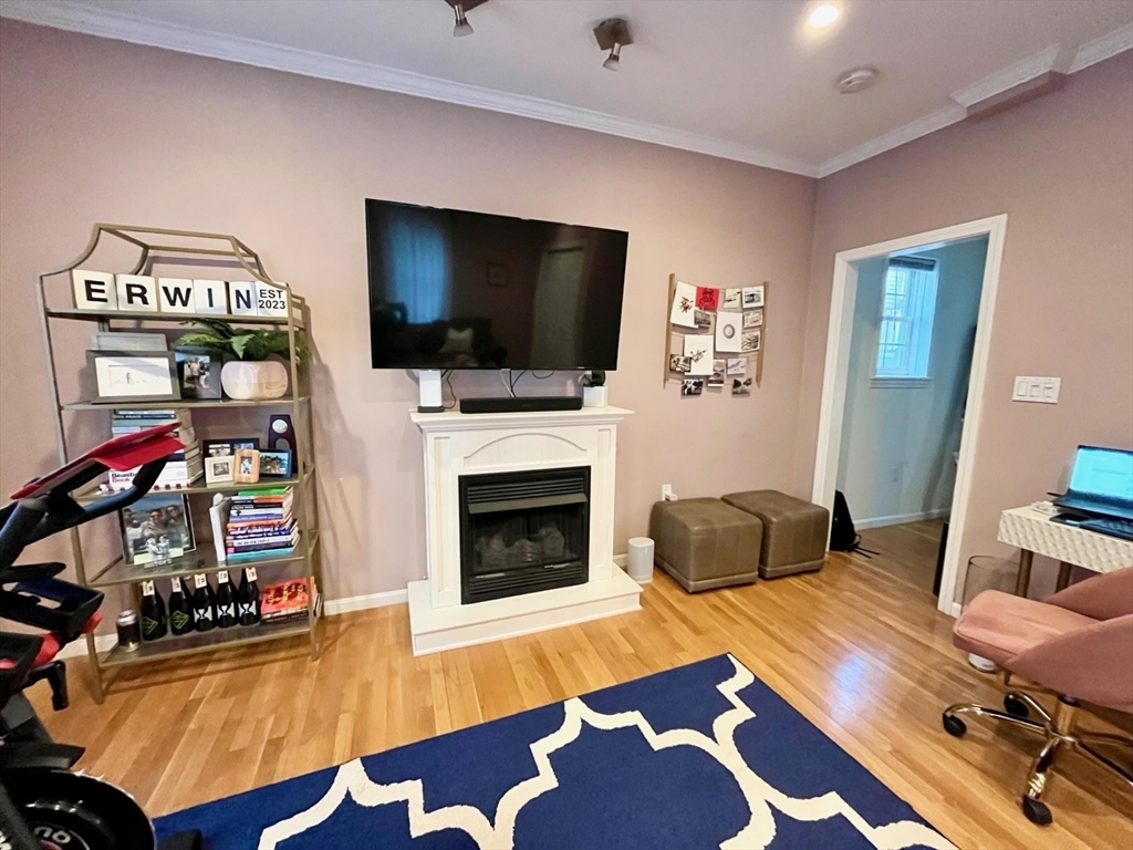 1 bed, 1 bath apartment for rent at 12 Parker Unit 1, Charlestown — photo 3 of 8