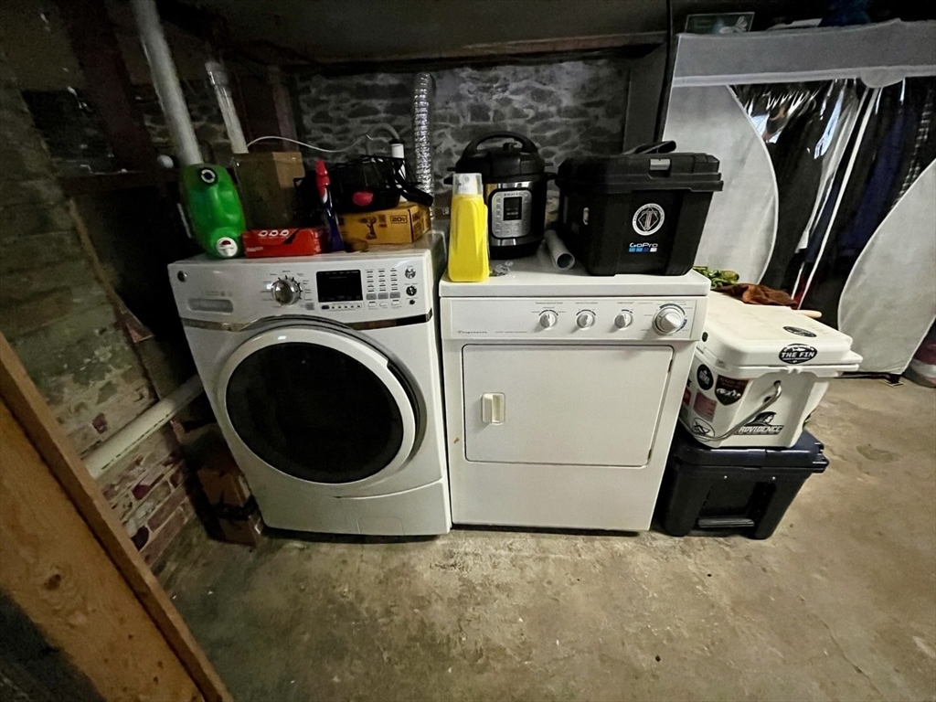 1 bed, 1 bath apartment for rent at 12 Parker Unit 1, Charlestown — photo 8 of 8