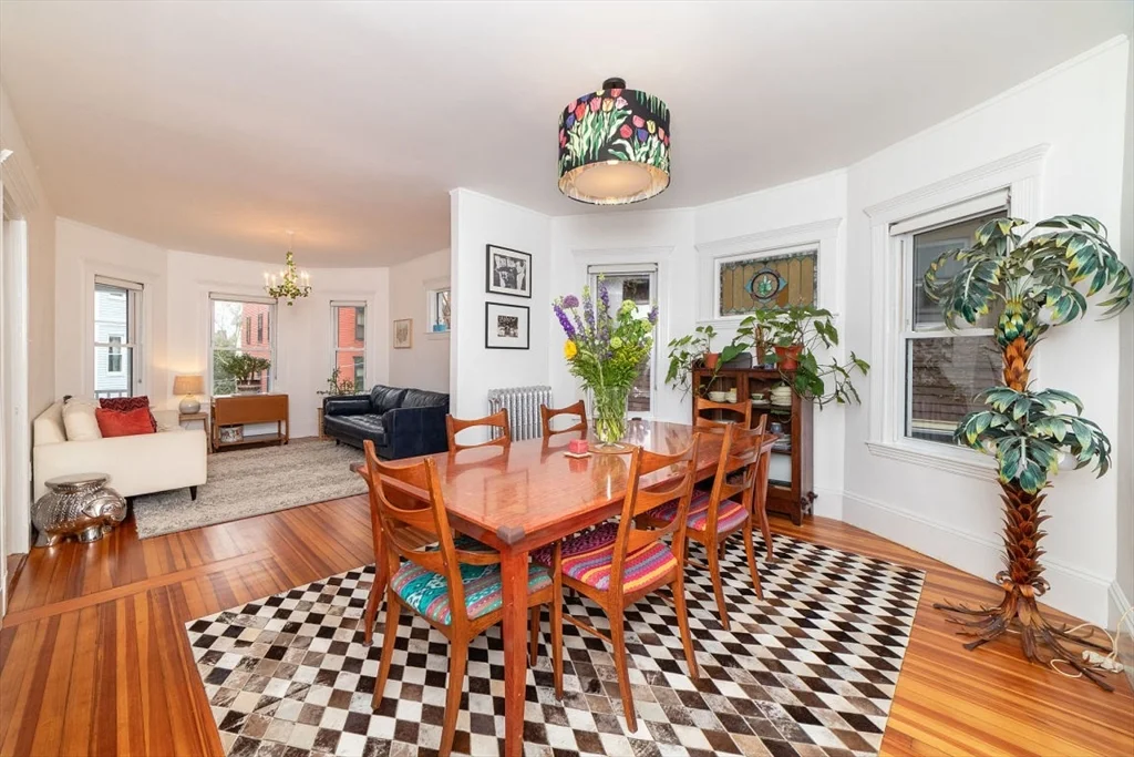 2 bed, 1 bath apartment for rent at 12 Parkton Rd Unit 2, Jamaica Plain — photo 9 of 22