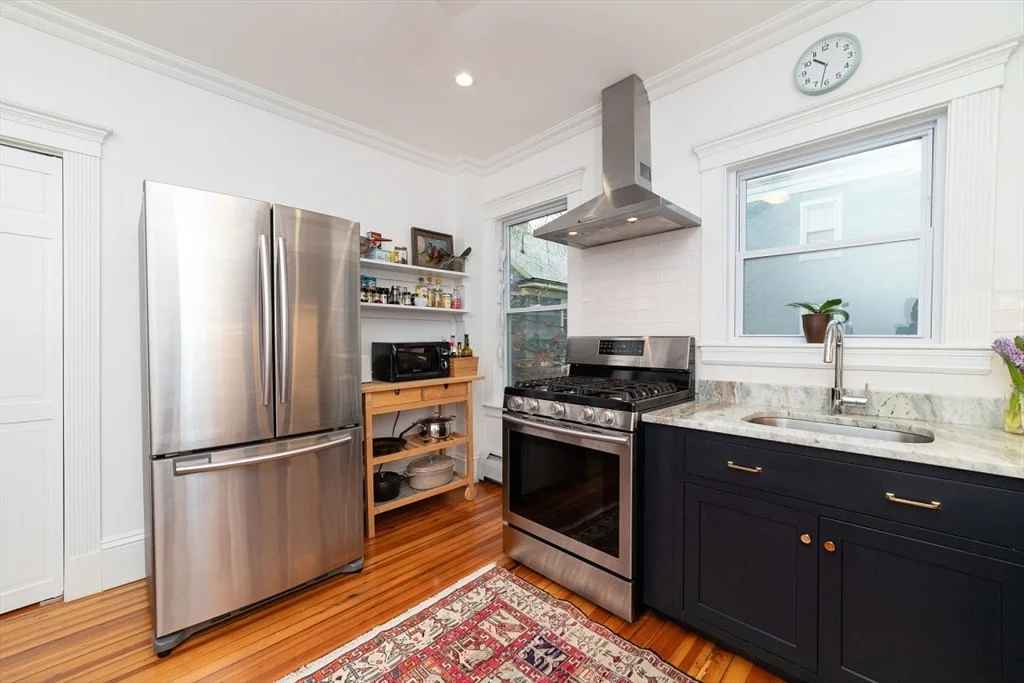 2 bed, 1 bath apartment for rent at 12 Parkton Rd Unit 2, Jamaica Plain — photo 11 of 22