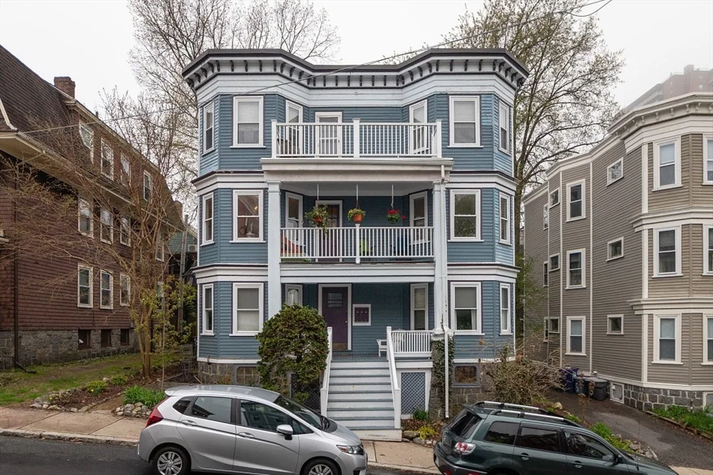 2 bed, 1 bath apartment for rent at 12 Parkton Rd Unit 2, Jamaica Plain — photo 1 of 22