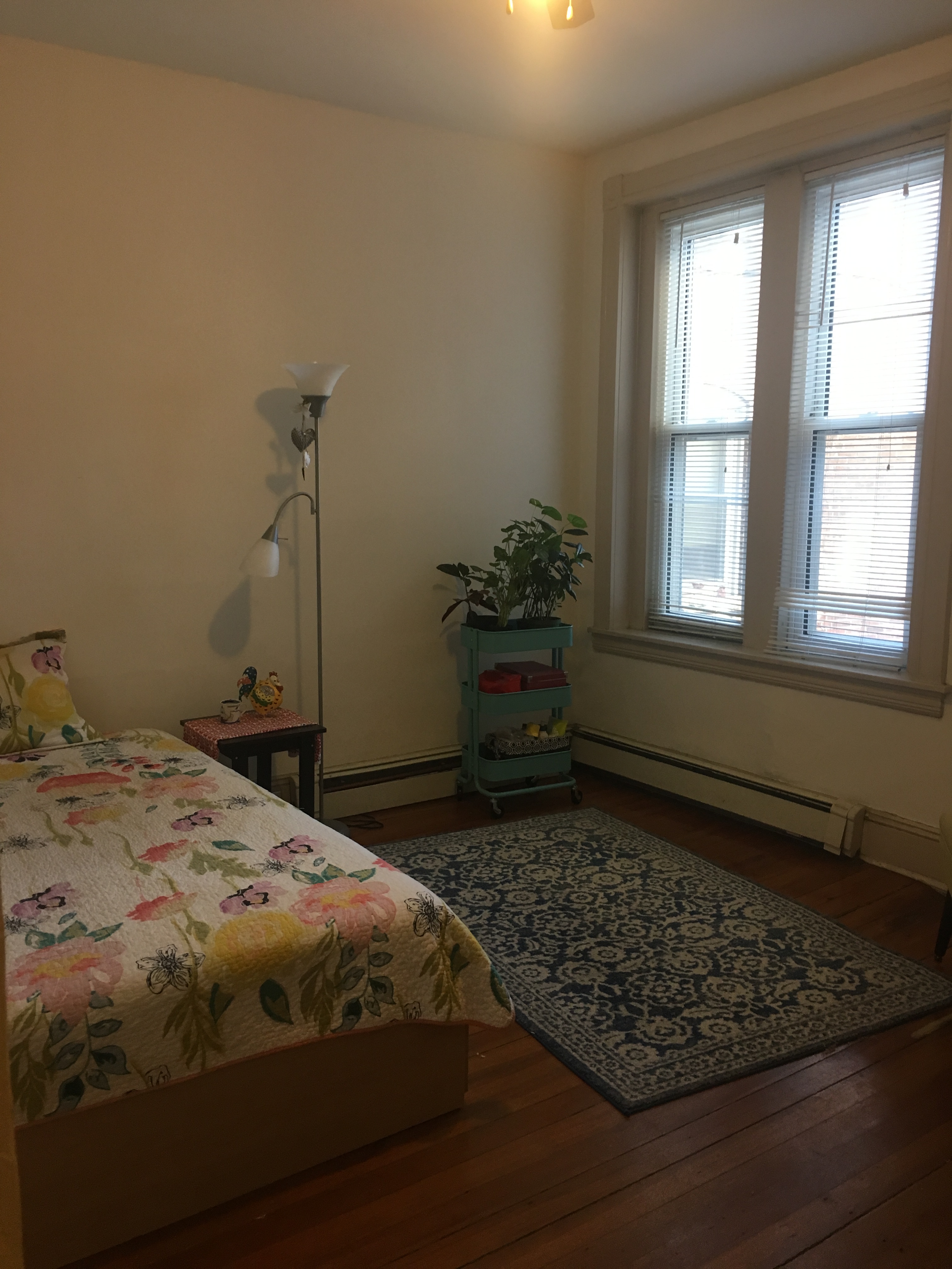 2 bed, 1 bath apartment for rent at 12 Parkway Rd Unit 1, Riverway Island — photo 5 of 7